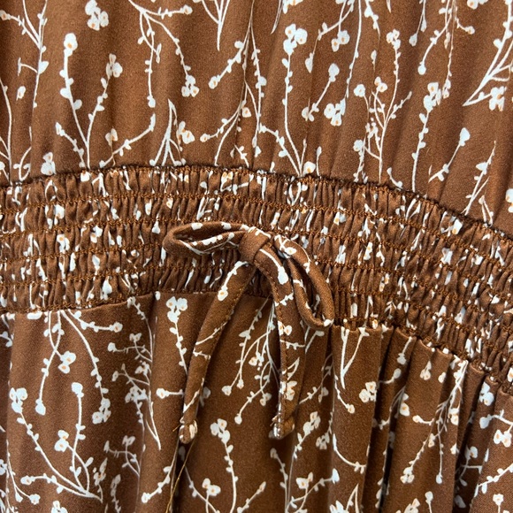 Perfect dress for Fall pictures! - Picture 2 of 4